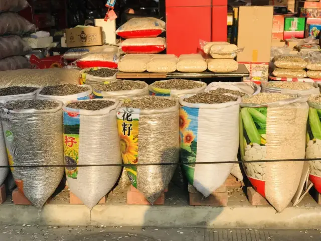 商贸行业的风向标：成都商贸公司的现状与前景